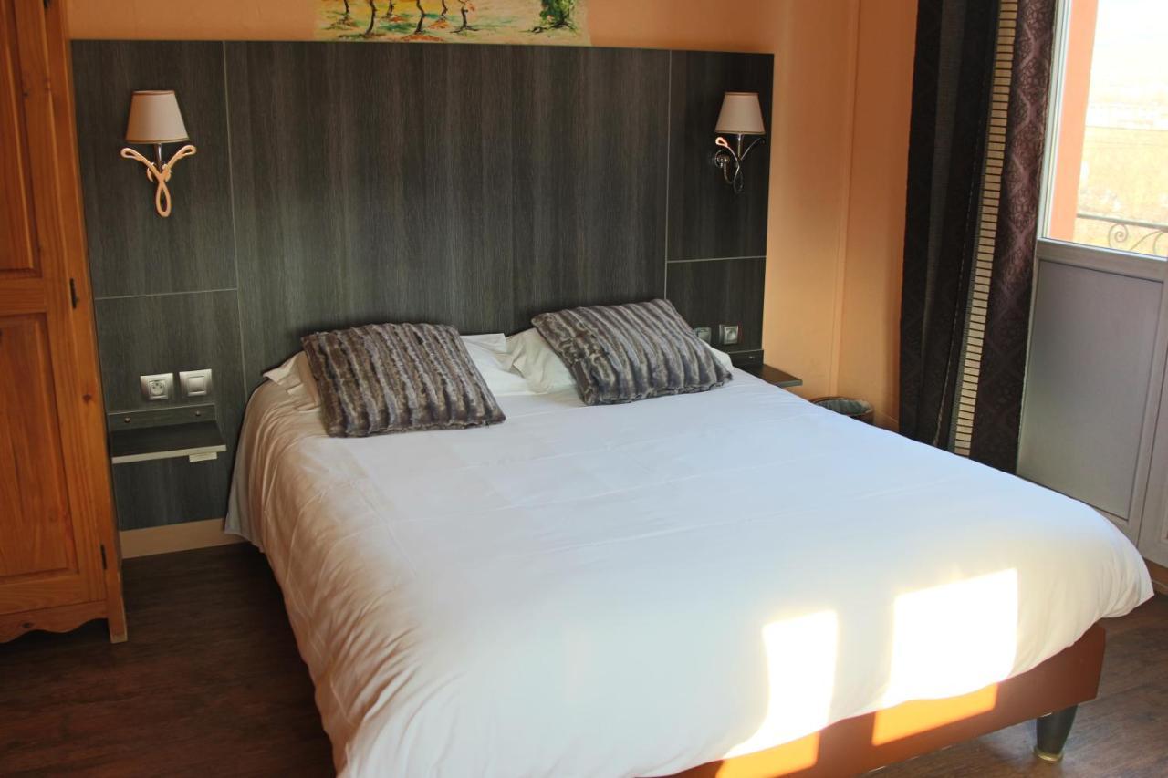 Hotel Contact Les Ailes Challes-les-Eaux